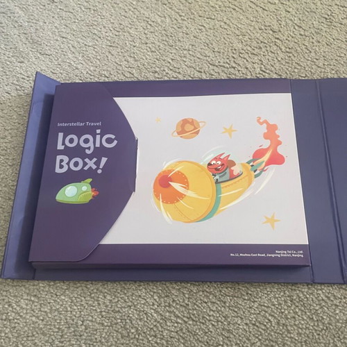 Toi World Logic Box interstellar board game like new