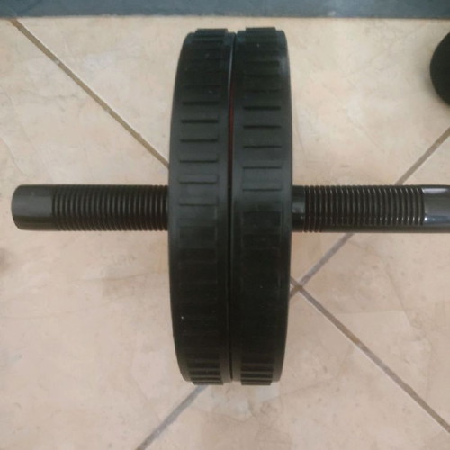 Ab wheel new, size S
