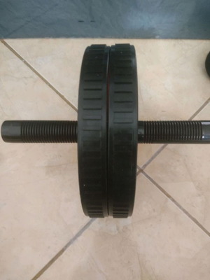 Ab wheel new, size S