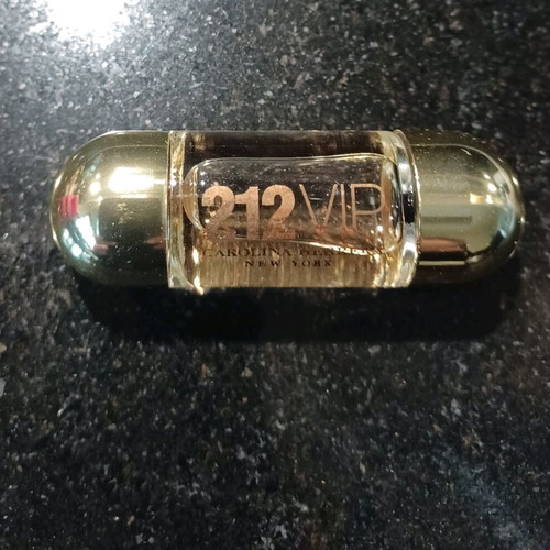 Carolina Herrera 212 VIP perfume miniature like new 5ml