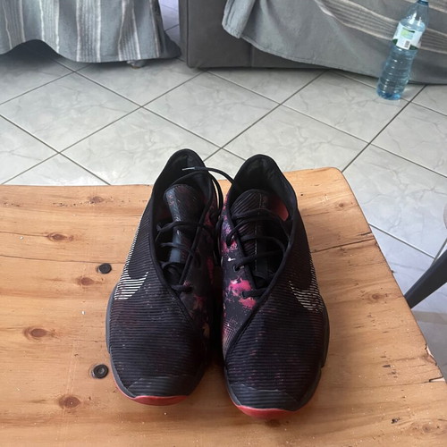 Nike Air Max Zoom sneakers, black and red