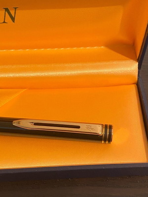 Waterman pen like new, does not write