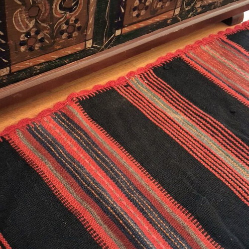 Χειροποίητο ολόμαλλο υφαντό αργαλειού σαν καινούργιο, παραδοσιακό μοτίβο