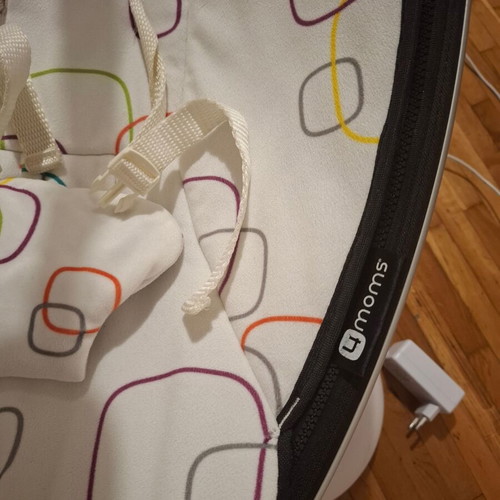 4moms MamaRoo electric rocker swing like new
