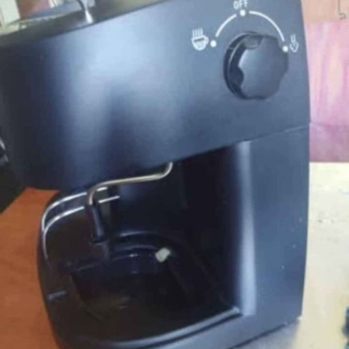 Coffee maker almost unused like new