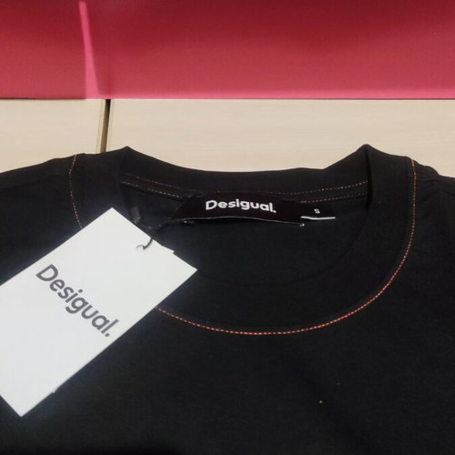 Desigual Graffiti Love T-shirt Small new, black, mesh sleeves