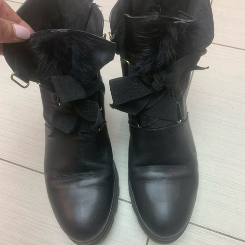 Pargiana ankle boots with studs and fur detail, size 37, like new
