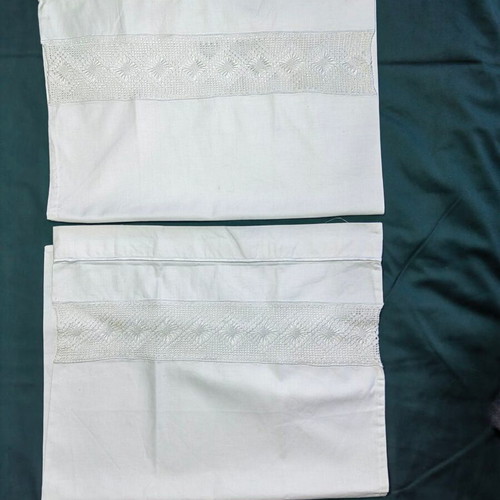 Set of 2 vintage 60s handmade cotton pillowcases like new