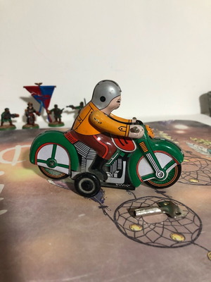 Motorcycle Tin Toy MS275 used with key