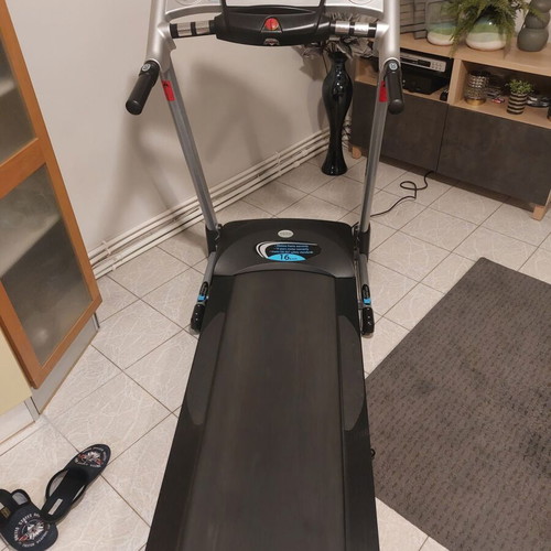 York T200 Anniversary treadmill like new