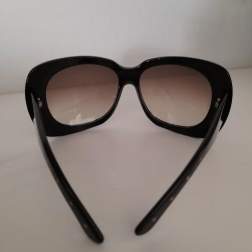 Bottega Veneta Sunglasses like new, black oversized acetate frame
