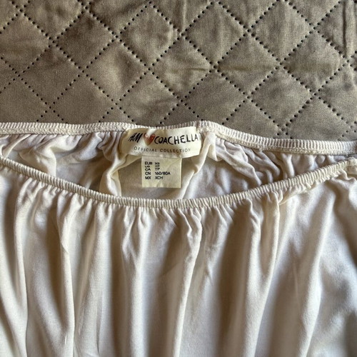 Vintage H&M Coachella off-shoulder top like new, beige, XS