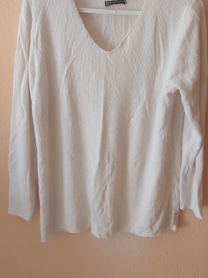 Long-sleeve blouse used, white, sizes M/L, made in Italy