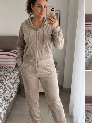 Velour beige tracksuit set Primark used, size 40/42