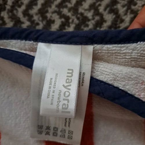 Mayoral Poncho Bath Towel like new, baby boy
