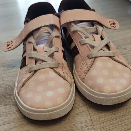 Adidas×Disney Minnie Athletic Shoes Size 36 Like New Pink