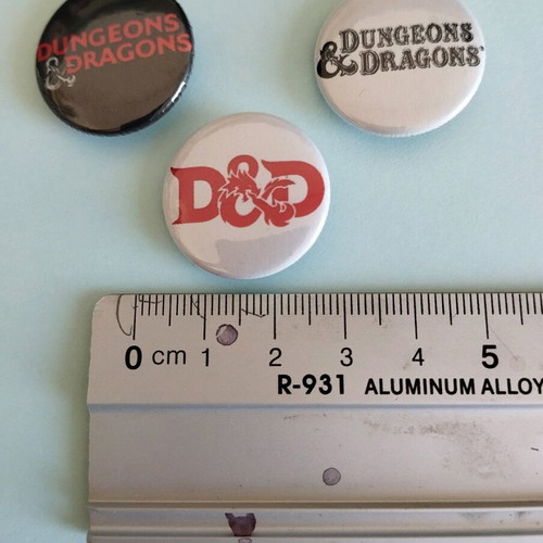Dungeons and Dragons pins set of three new