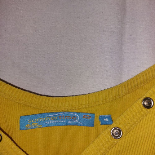 Yellow top Raxevsky size M like new