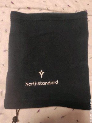 North Standard fleece neck warmer like new with adjustable cord