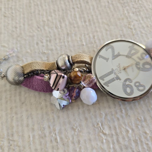 Watch multicolor used, no battery, unique piece