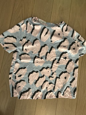 Milkwhite blouse new, size small, blue and pink