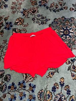 Cotton Viscose Shorts L/40 like new, red, sporty style