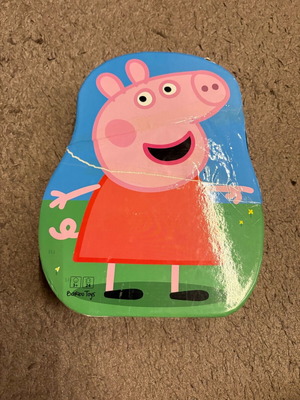 Peppa puzzle used with torn box