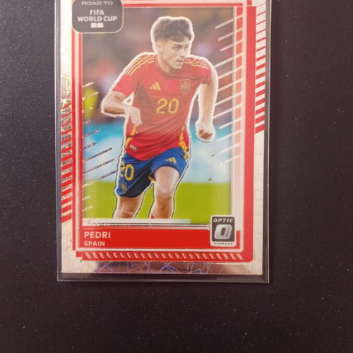 Panini Donruss Road to World Cup Pedri Optic Holo card like new