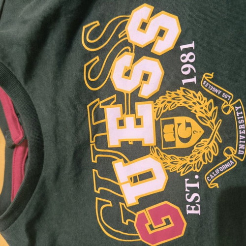 Guess unisex t-shirt 12 months like new, dark green