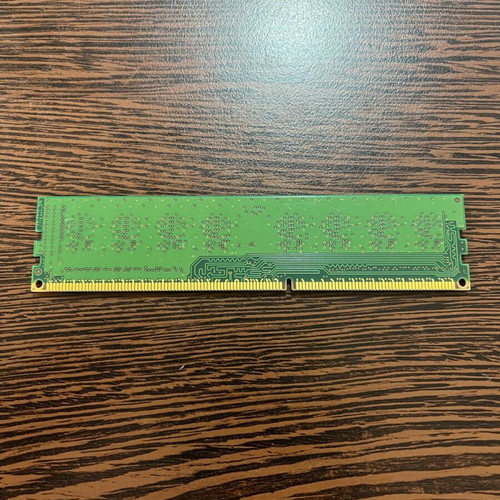 Kingston 2GB DDR3 DIMM Desktop RAM used, PC3-10600, 1333MHz