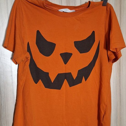 T-shirt with pumpkin print H&M like new, orange, sizes 146-152 cm