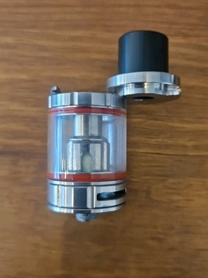 Smok TFV9 atomizer used without coil
