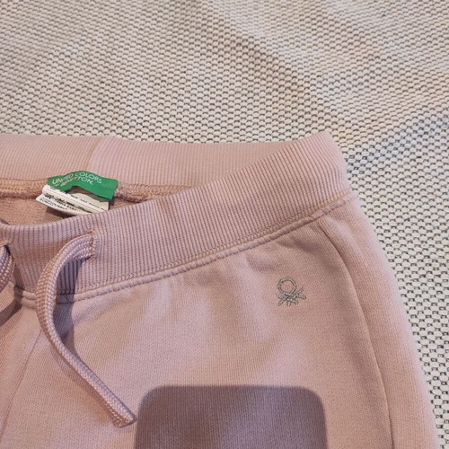 Benetton sweatpants 8 years like new pink