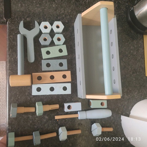 Little Dutch wooden toolbox 20 pieces used