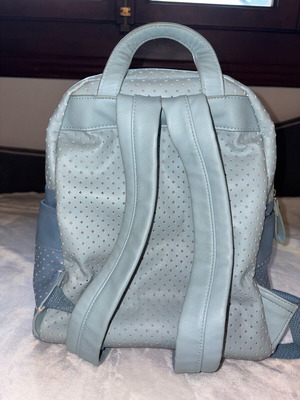 Backpack bag like new, blue with two shades and 4 pockets