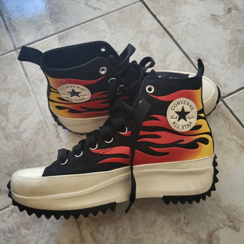 Converse unisex casual shoes like new, size 43, multicolor