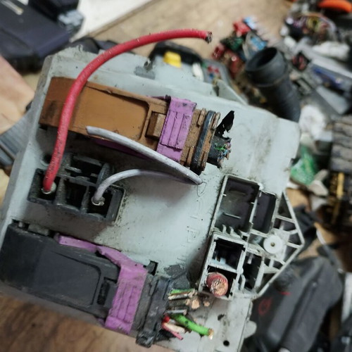Fuse box for Fiat Doblo 1.9 JTD (2002-2009) used