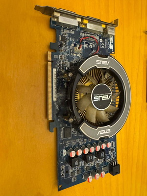 Graphics card 9600GT 512MB used, tested and functional