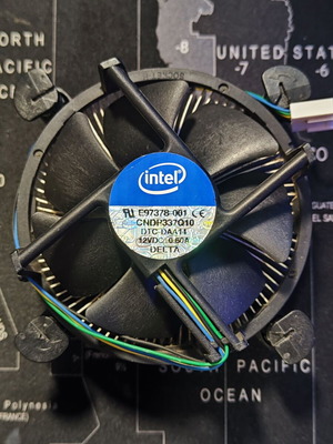 Ψύκτρα αλουμινίου με χάλκινο πυρήνα Intel μεταχειρισμένη για socket 115x