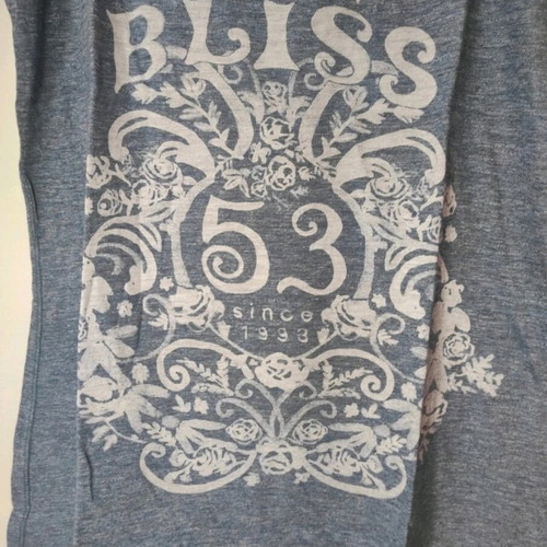 H&M t-shirt like new, blue with denim design, size M