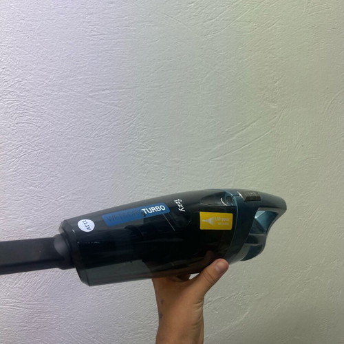 Portable vacuum cleaner like new without charger