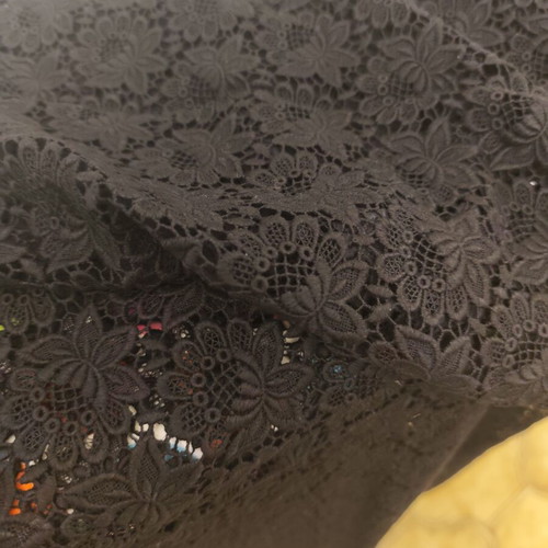 Cotton lace luxury 3.28 cm by 95 cm new