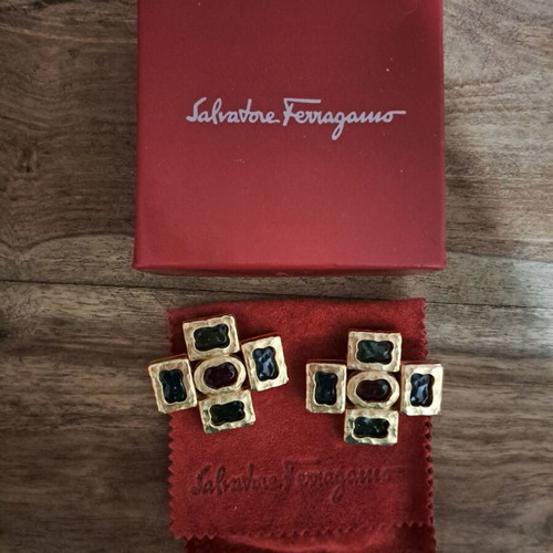 Salvatore Ferragamo Gancini earrings vintage, like new, size XXL