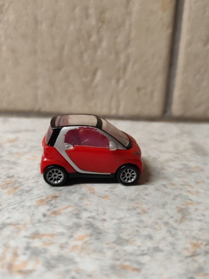 Миниатюра Smart Fortwo като нова