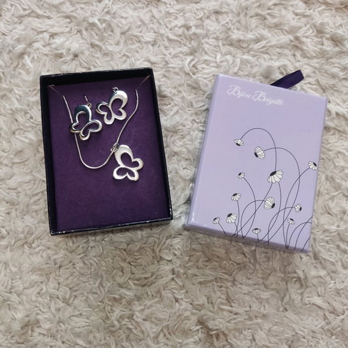 Silver necklace and earrings set with butterfly theme, new, Bijou Brigitte