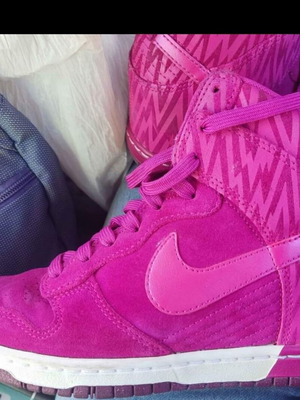 Nike Dunk Sky Hi Print women's athletic shoes bright magenta