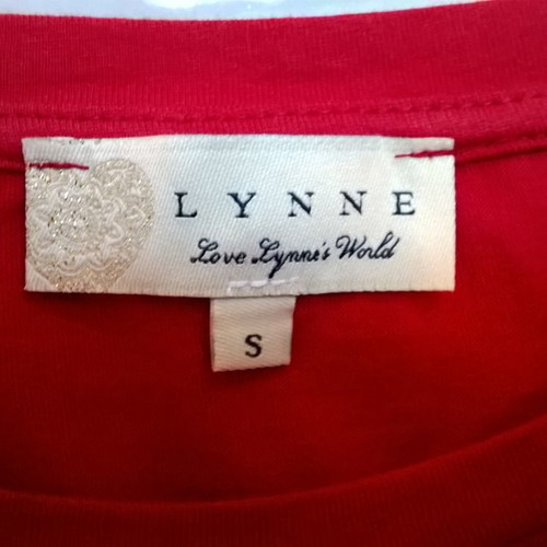 Lynne red t-shirt size S used