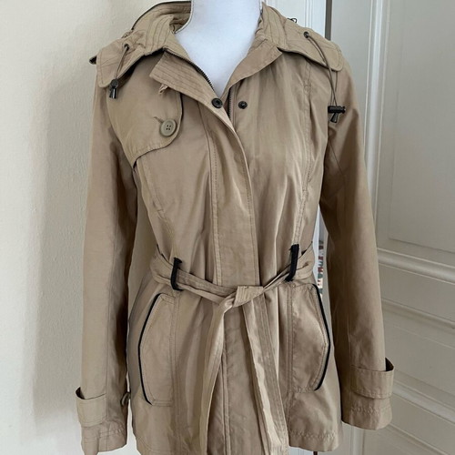 Tommy Hilfiger women's parka like new, beige, large fit