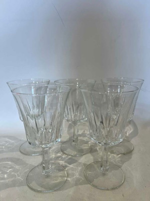 Σετ 5 κρυστάλλινα ποτήρια Luminarc Regency μεταχειρισμένα, ένα ραγισμένο