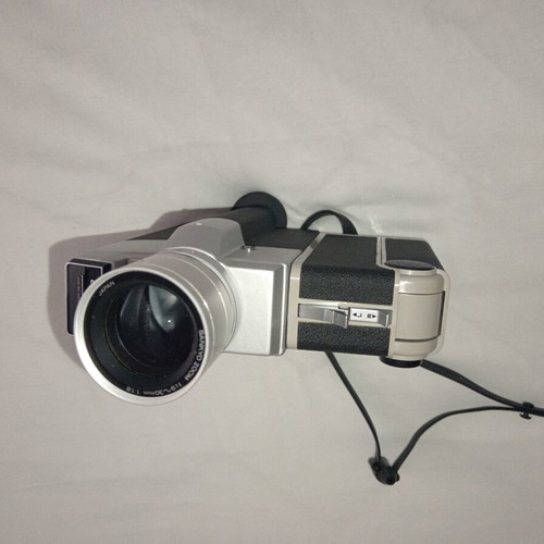 Sankyo Super CM 300 vintage Super 8 film camera like new